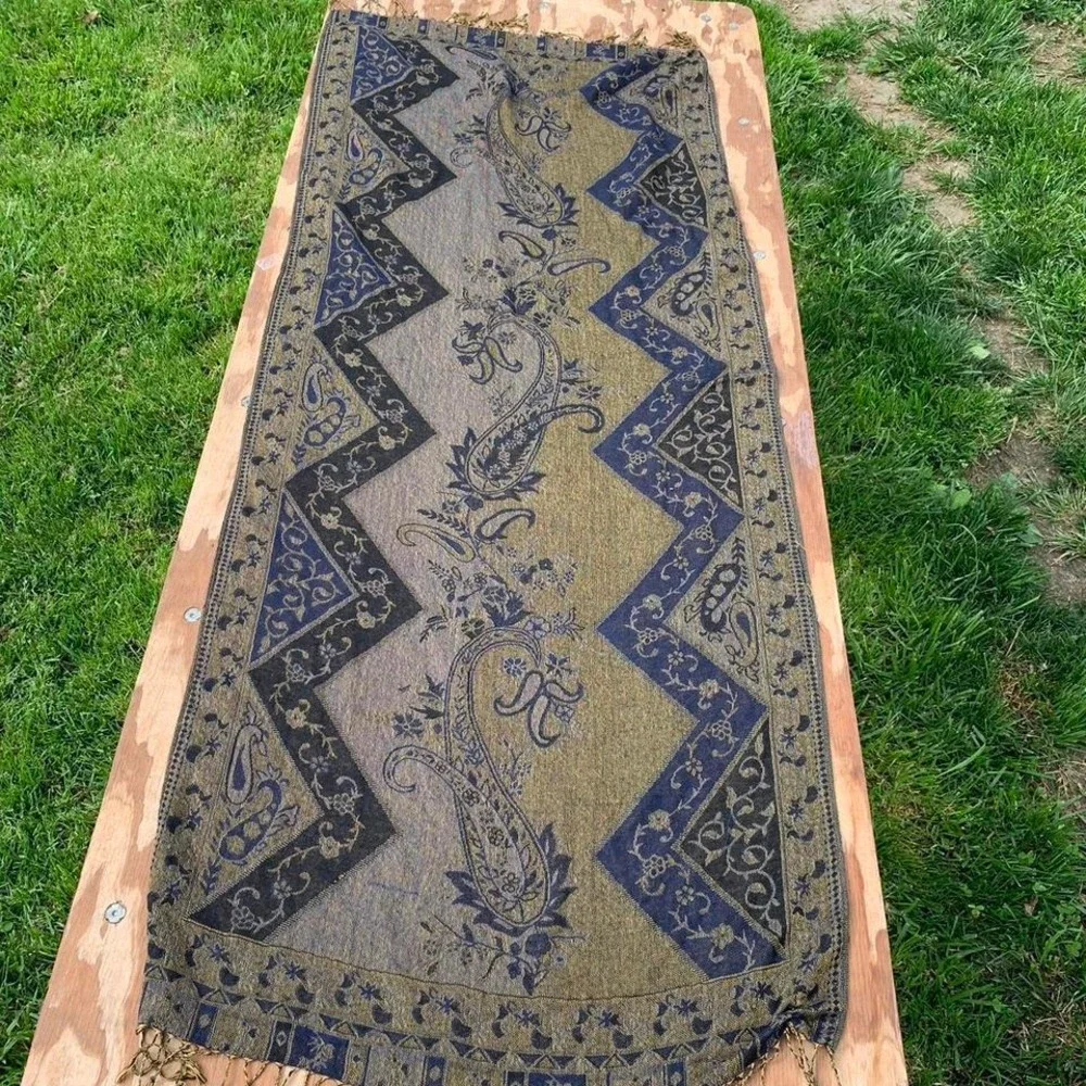 Vintage paisley‎ & floral scarf